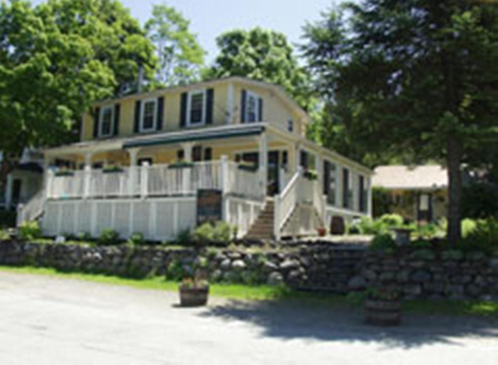 Serendipity B&B North Hatley Dış mekan fotoğraf